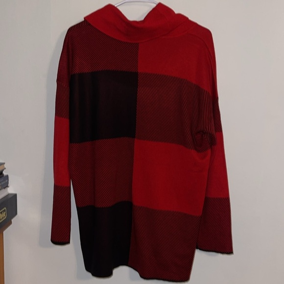 🌹CALVIN KLEIN COLOR-BLOCK SWEATER - Picture 3 of 5
